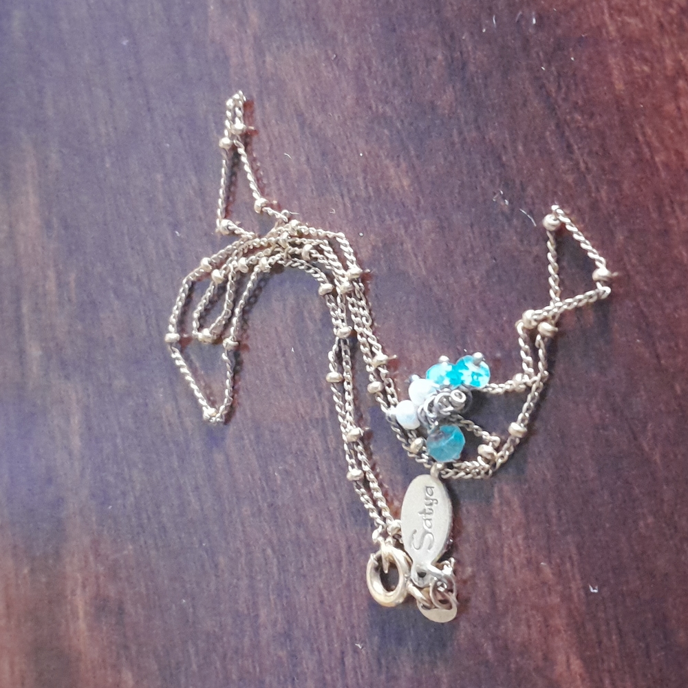 Satya necklace